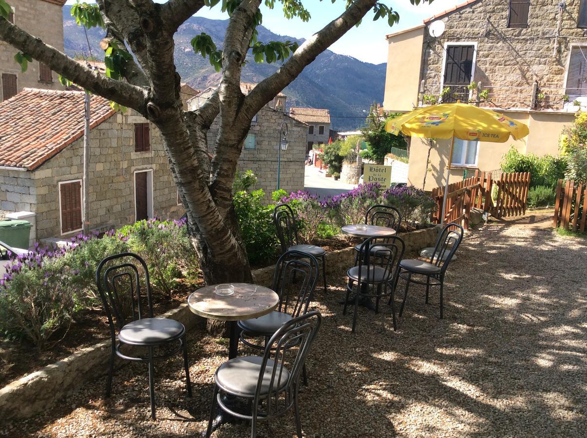 Hotel Restaurant De La Poste Aullene Buitenkant foto